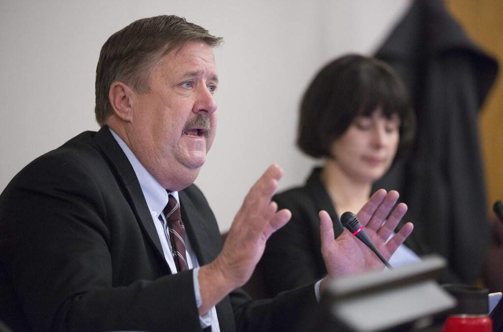 Council member Cook rattled by Jon Early and outraged at Sonoma County Democratic Party